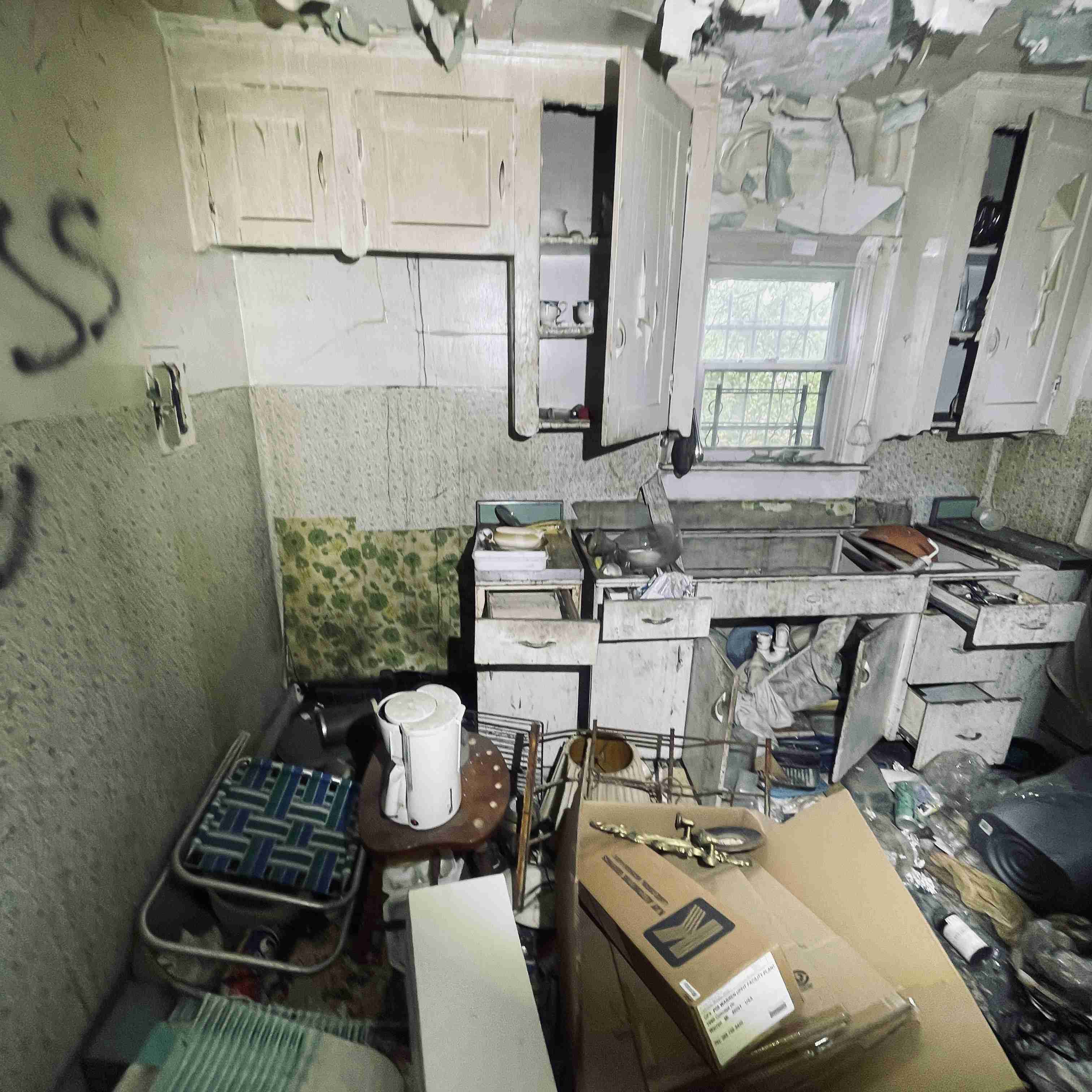 14044 Roselawn (21).jpg